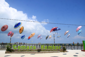 pantai cemara kembar 300x200