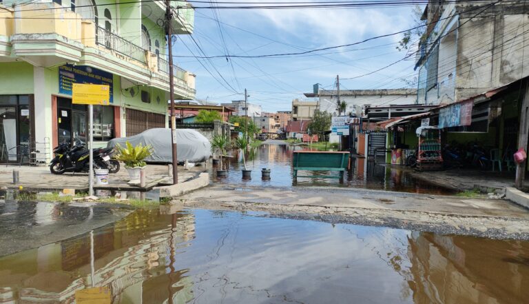 Kota Dumai kembali menghadapi musim banjir rob atau pasang keling