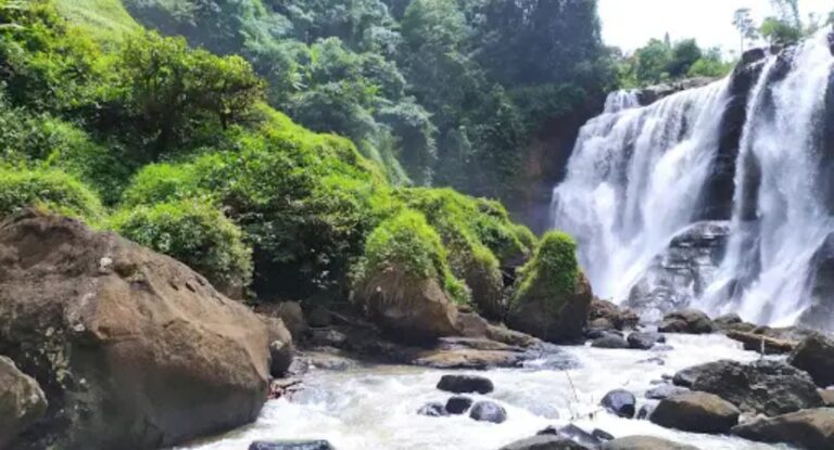 Pesona Little Niagara di Jawa Barat, Curug Yang indah di Bandung Barat